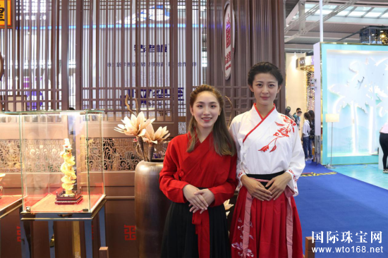 逆风飞扬翘楚，古法黄金典范 ——“古法玺金”珠宝展札记
